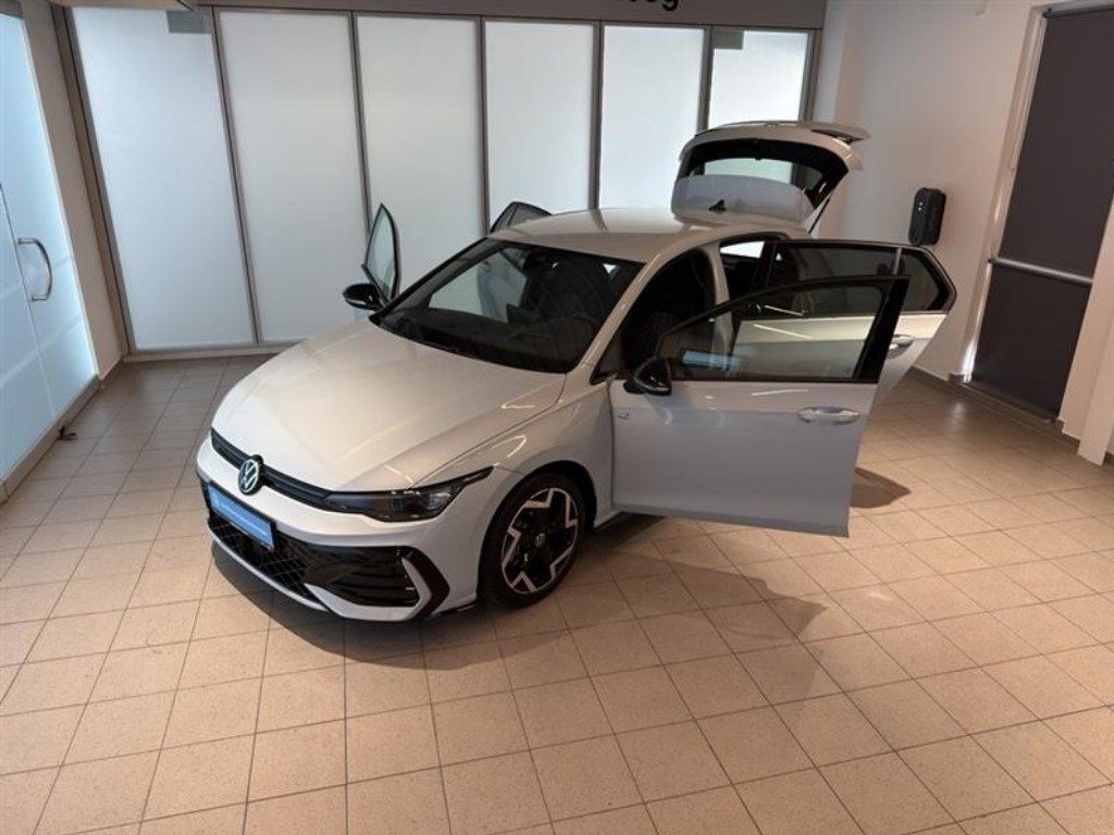 Volkswagen Golf VIII 1.5 eTSI R-Line LED-Matrix Navi R.-K foto 2