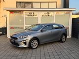 Kia Ceed Vision 1.6 CRDI NAVI/KAM./CARPLAY/AHK/TOP - Kia cee'd / Ceed in Mannheim