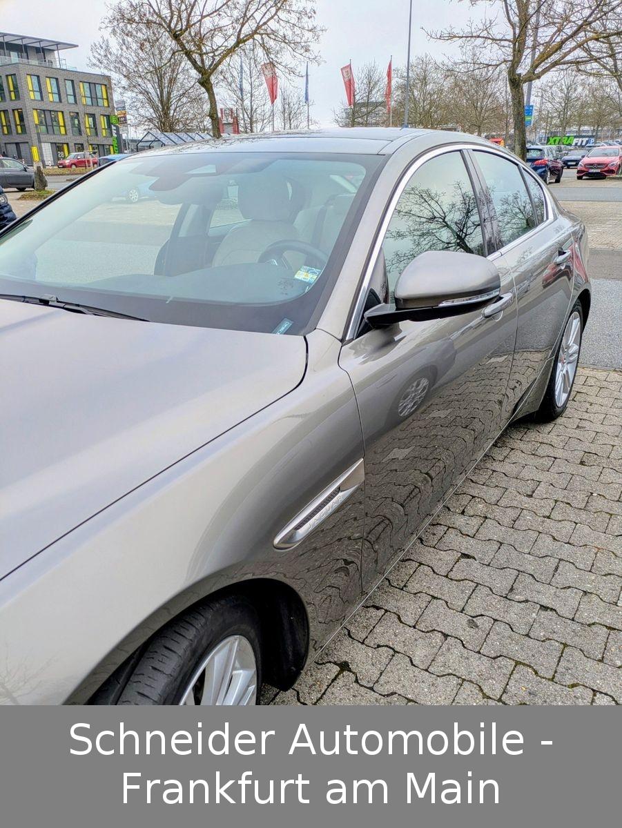 Jaguar XE HSE AWD 1.Hand·48000km·Leder·Navi·Pano·Kamera