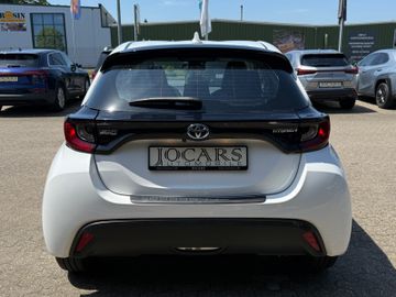 Toyota Yaris - 7