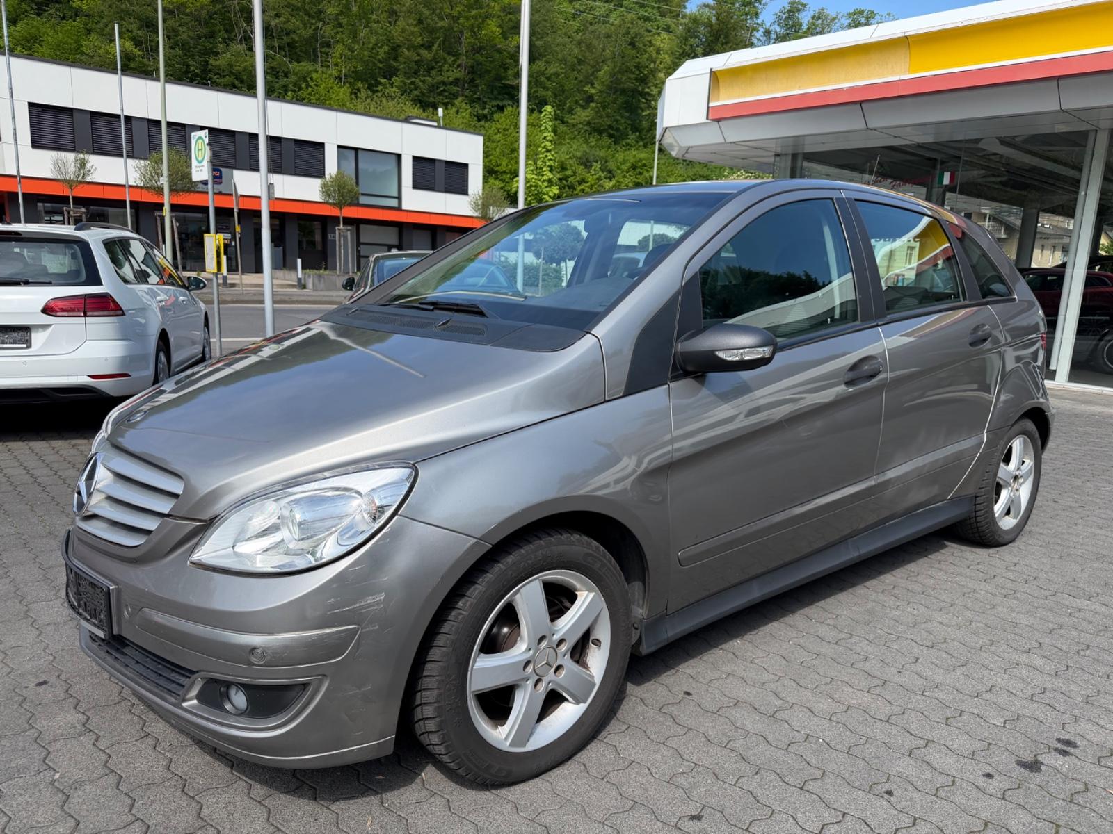 Mercedes-Benz B 170, Klima, Alu, abn. AHK, TÜV 04.2028