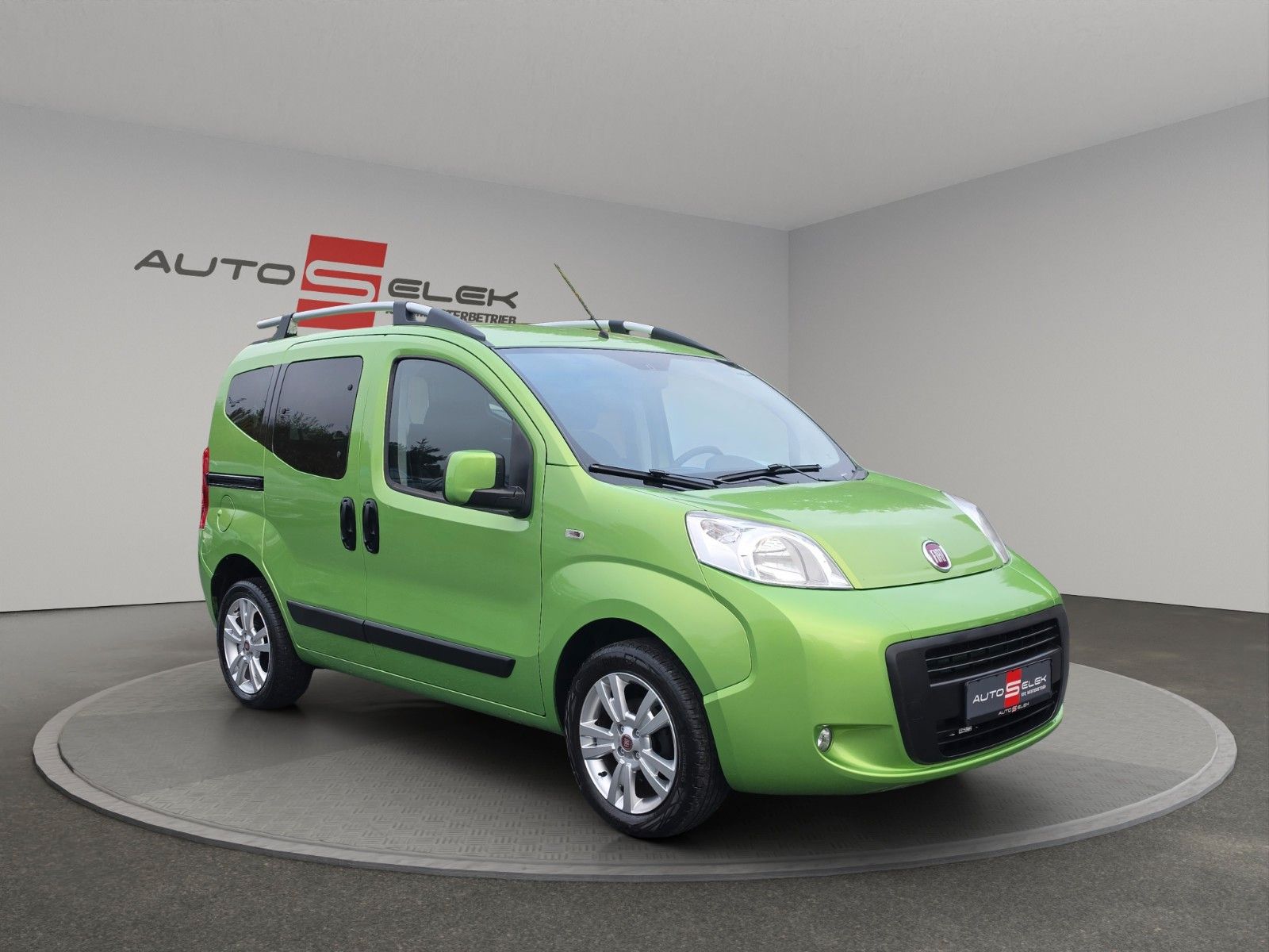 Fahrzeugabbildung Fiat Qubo 1.4 8V MY QUBO AUS 1.HAND