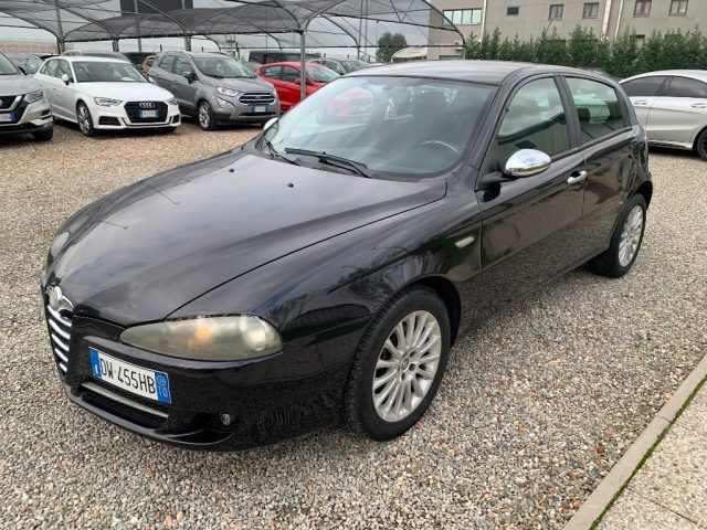 Alfa Romeo ALFA ROMEO 147 1.9 JTD M-JET 16V 5 porte Dist.