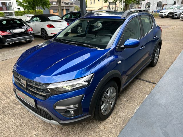 Fahrzeugabbildung Dacia Sandero III Stepway Comfort LPG+CarPlay+Allw.Rad