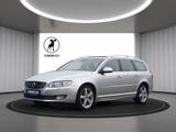 Volvo V70 D4 SUMMUM+GARANTIE+ACC+AHK+SCHIEBEDACH+SHZG - Volvo V70: 4d