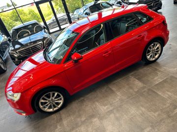 Audi A3 *Sportback*Tempo*Navi*AHK*Xenon*2-Zonen*