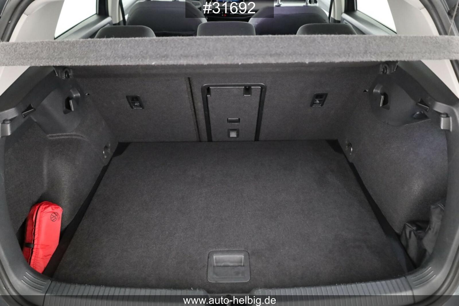 Volkswagen Golf VIII Lim. 1.5 eTSI Life #Virtual#ACC#PDC#, миниатюра 14