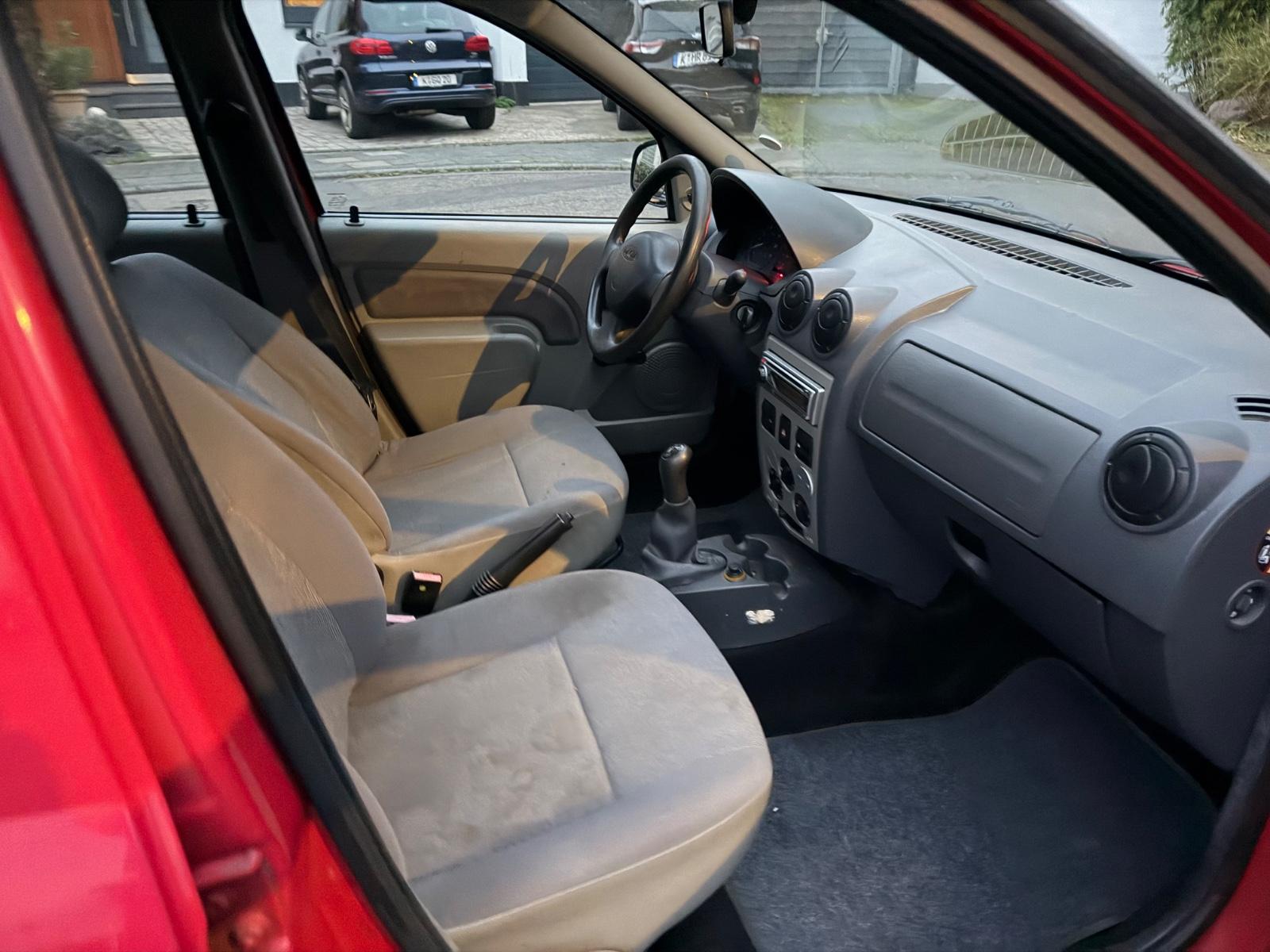 Dacia Logan 2008 — photo 11