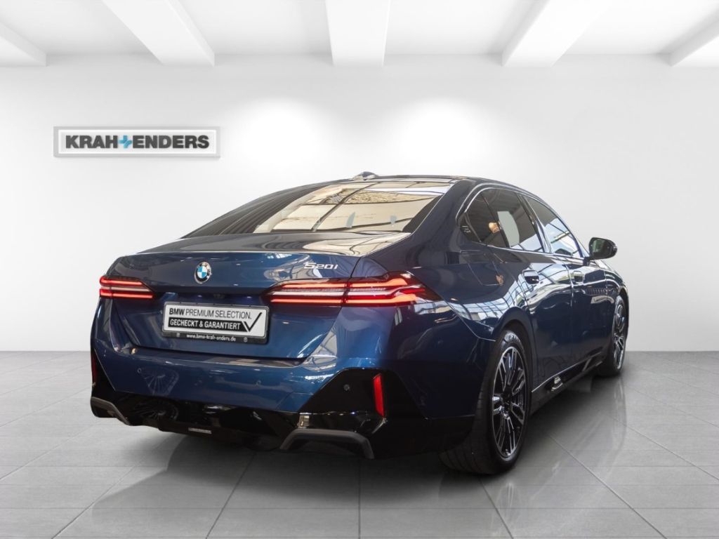 BMW 520 iMSport AHK Navi HUD 360Kamera Leder e-Sitze foto 3