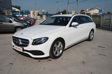 Mercedes E 220 - 1