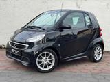 Smart ForTwo fortwo coupe (Servolenkung,Sitzheizung) - Smart Gebrauchtwagen in Wiesbaden