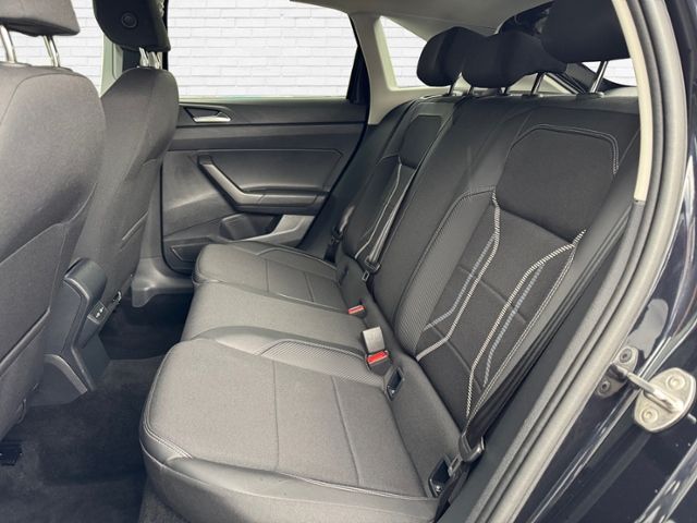 Fahrzeugabbildung Volkswagen Taigo Style 1.0 TSI KLIMA LED NAVI ALU