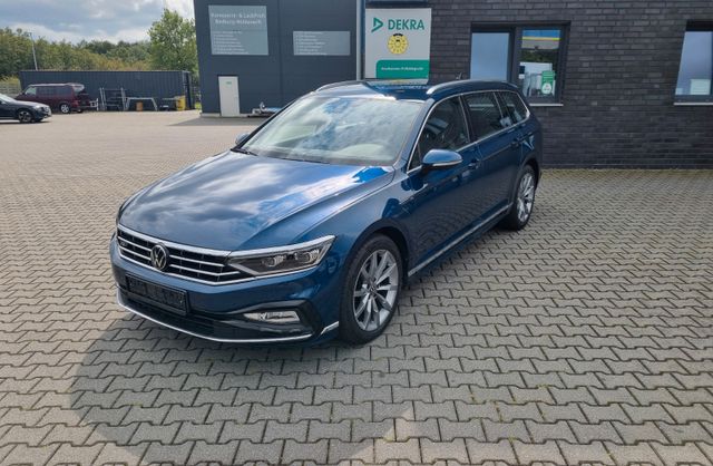 Volkswagen Passat Variant 1.5 TSI DSG R-LINE/LED/NAVI/SHZ