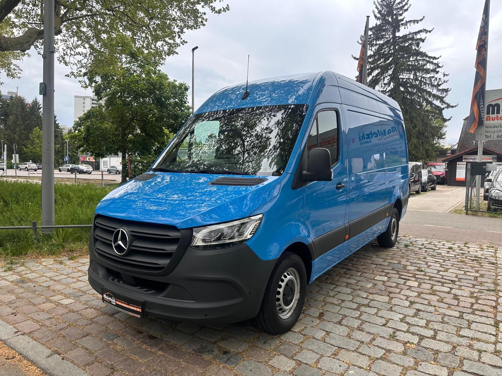 Mercedes-Benz Sprinter 317 CDI Kasten L2H2*LED*StHz*Totwinkel*