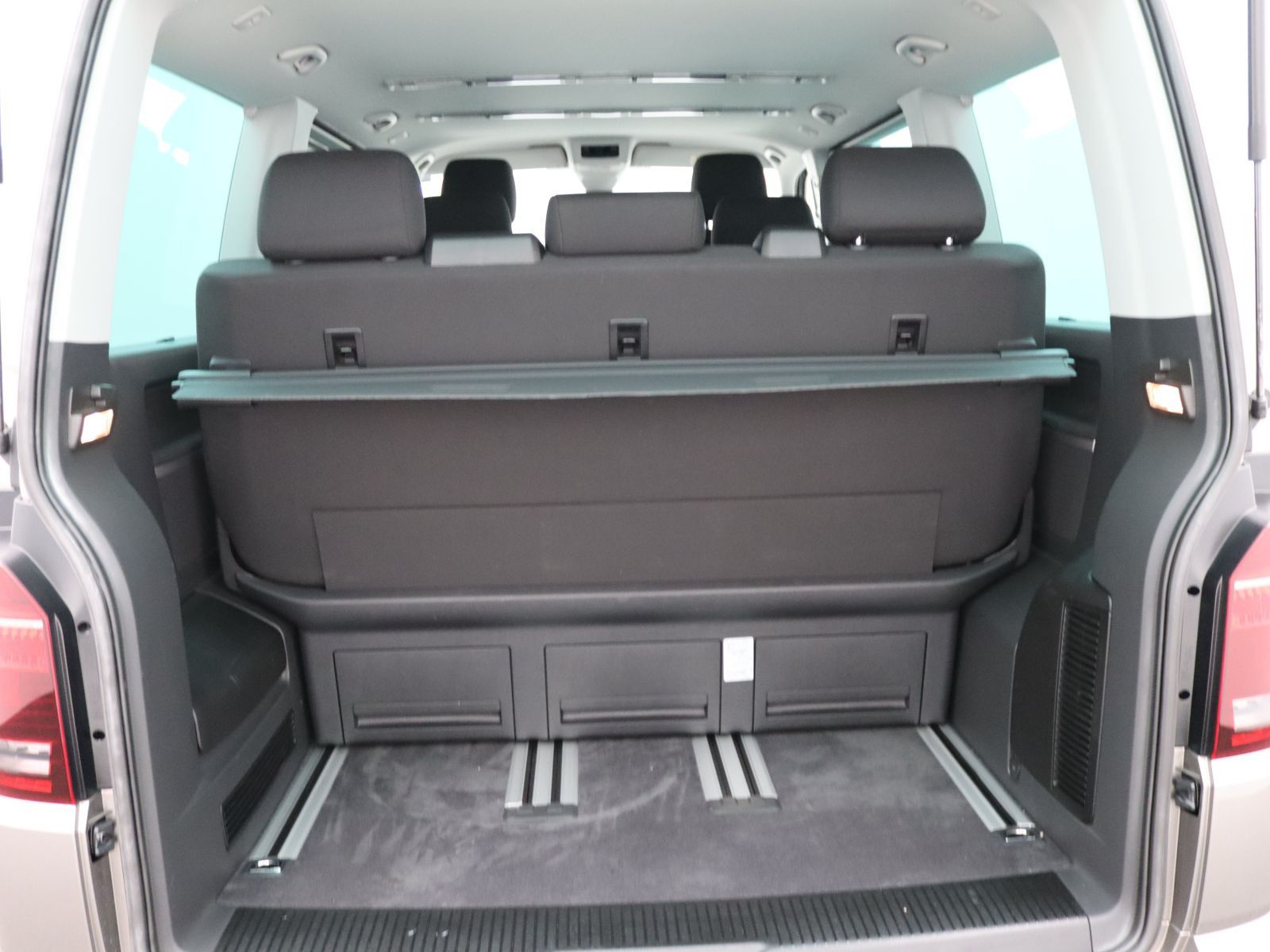 Volkswagen T6 Multivan - Bild 9