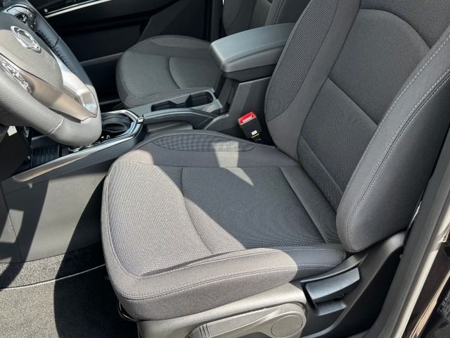 Fahrzeugabbildung KGM Tivoli Nomad Automatic*Klima*Navi*MJ25
