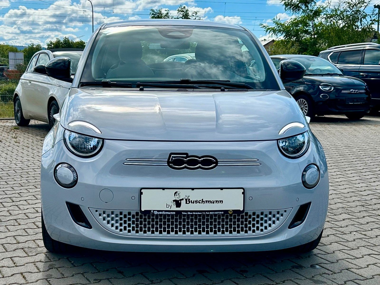 Fiat 500e ICON Limousine 42 kWh inkl. Komfort-Paket imagem 2