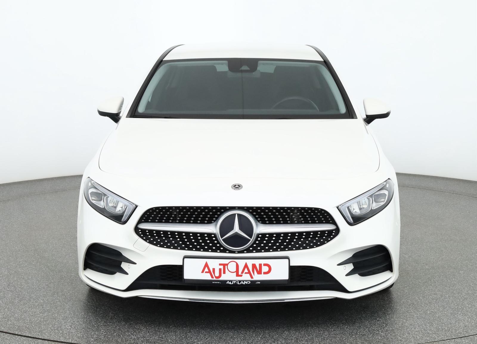 Mercedes-Benz A200 AMG Line LED Navi Sitzheizung Widescreen
