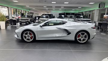 Corvette C8 - 4