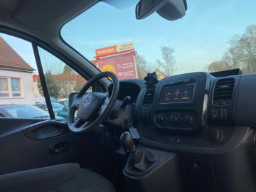 Opel Vivaro - 7