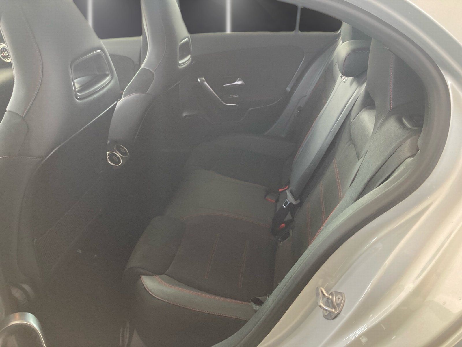 Fahrzeugabbildung Mercedes-Benz A 200 AMG*Panaroma*LED*Totwinkel*Night*Kamera*