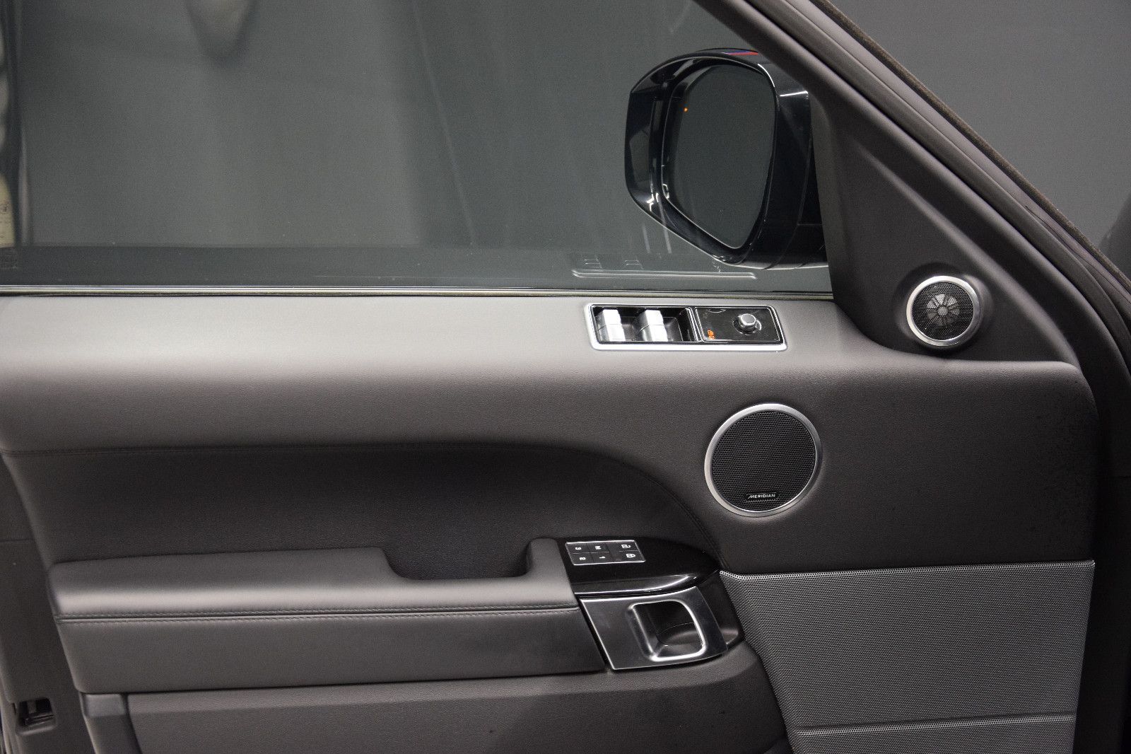 Fahrzeugabbildung Land Rover Range Rover Sport HSE Hybrid Pano HuD Ambi Merid