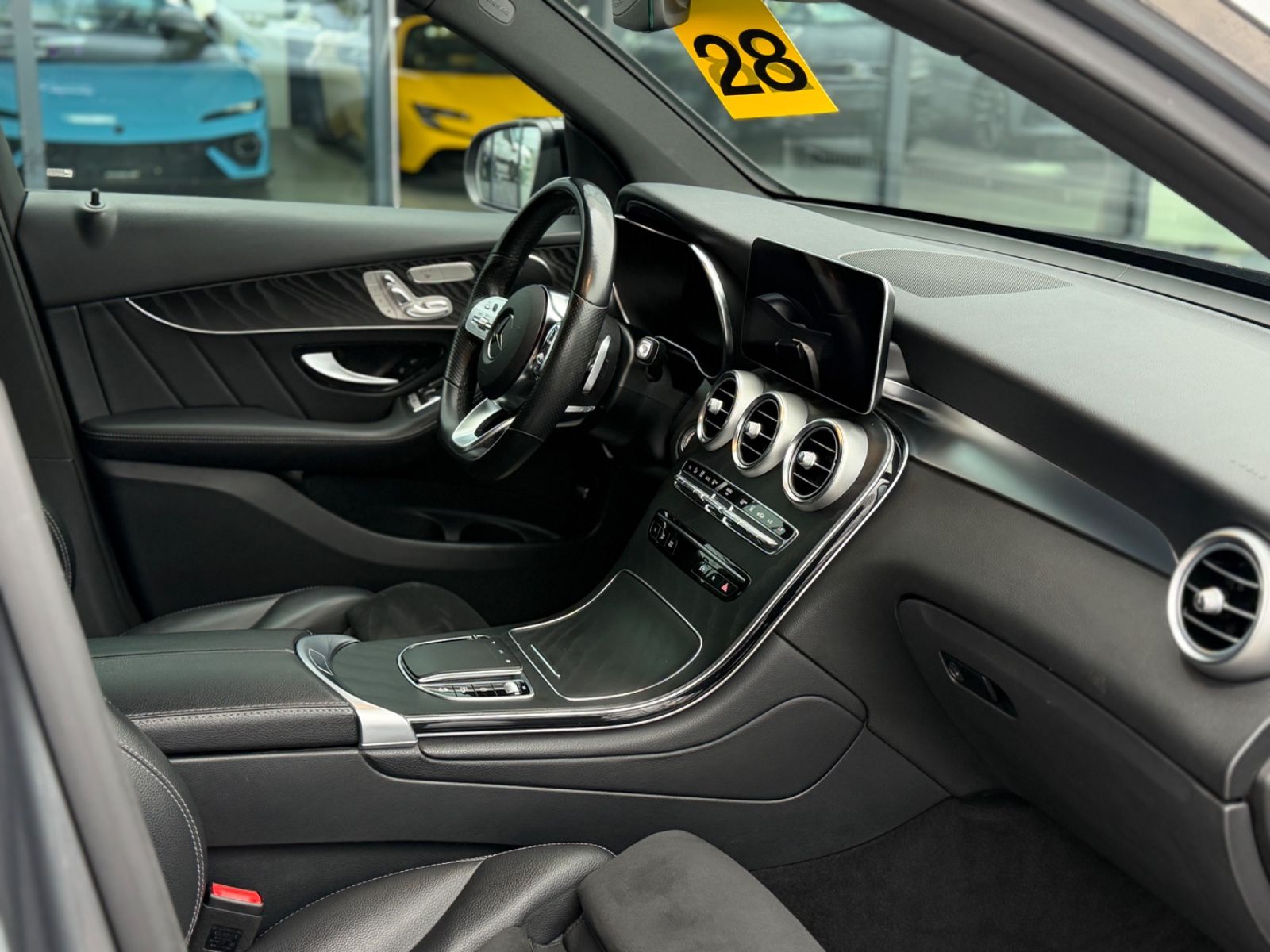 GLC 300 4Matic EQ Autom. LED Leder AMG