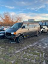 Volkswagen T4 Caravelle Karosse lang, ohne Motor und ... - Volkswagen T4: Motor