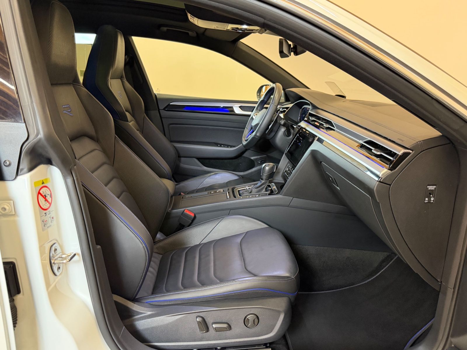 Volkswagen Arteon SB R 4Motion/PANO/AHK/IQ-Light/HUD/R-KAM foto 20