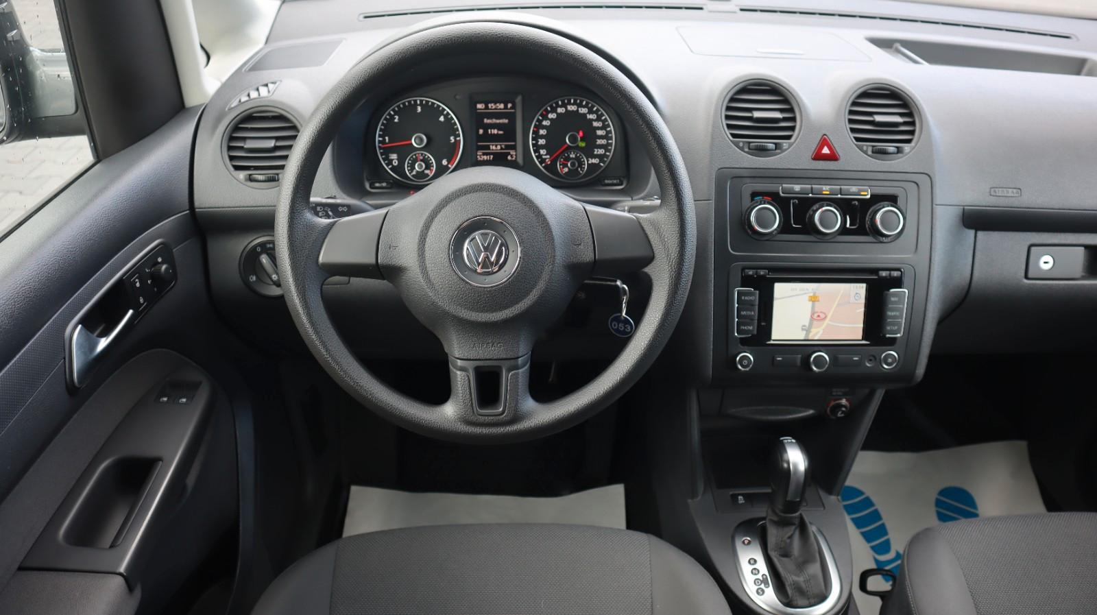 Volkswagen Caddy 1.6 TDI DSG Rollstuhlrampe R.Cam StandHz.