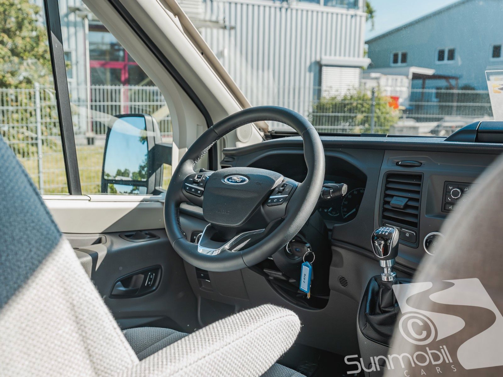 Fahrzeugabbildung Weinsberg CaraSuite 650 MEG Ford Markise Lithium Akku