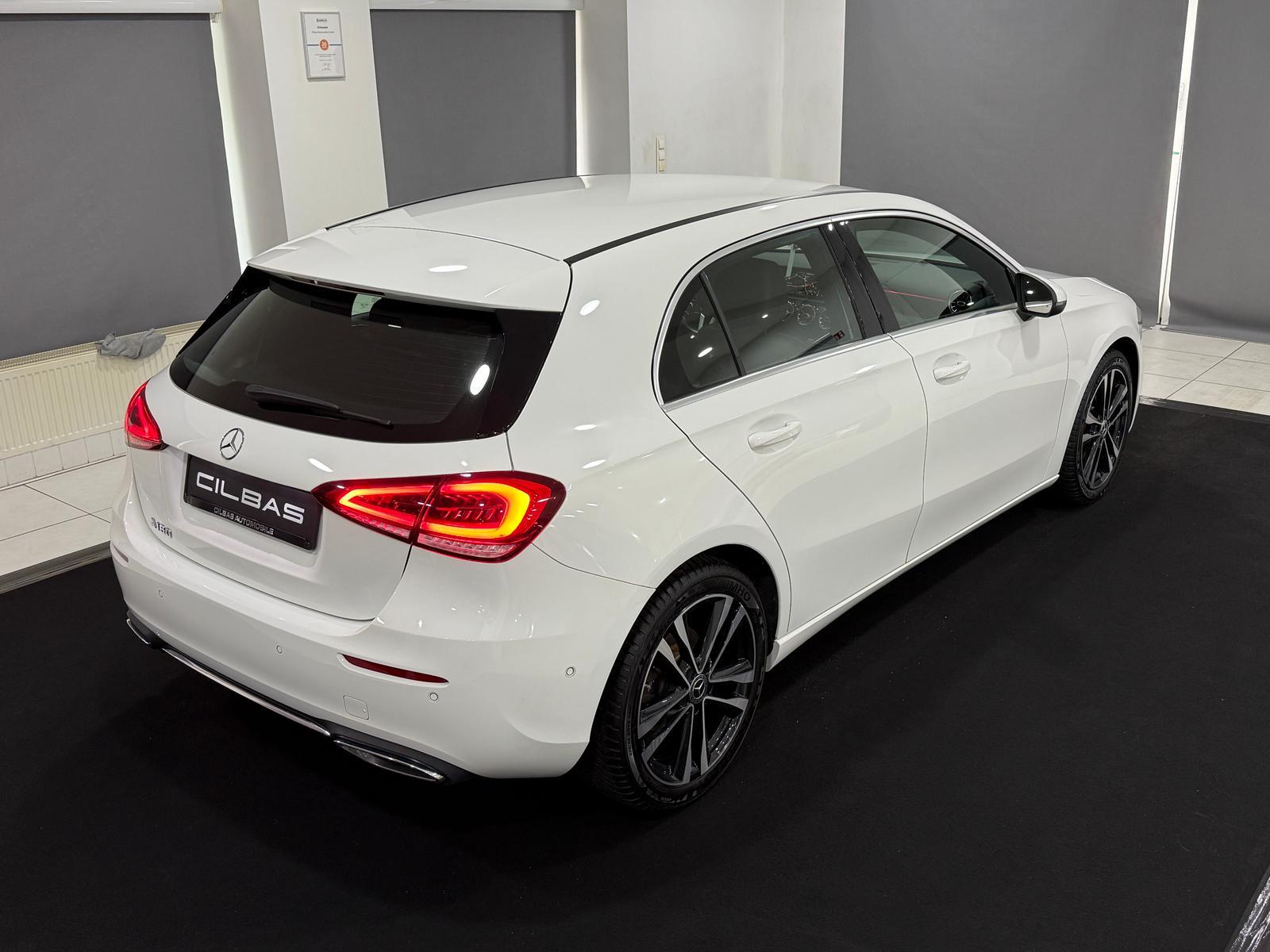 Mercedes-Benz A 180 7G Edition 19*WIDE*AMBIENTE*LED*LEDER*KAM*