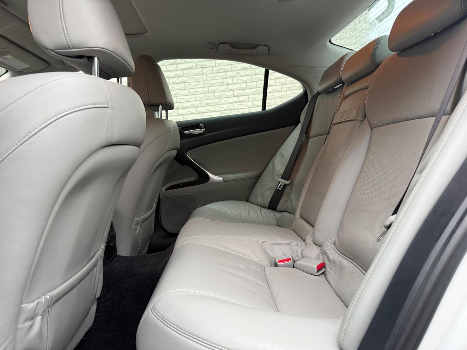 LEXUS IS 250 208CH | BVA | LEXUS IS 250 COMPLET | GPS | SIÈGES VENTILÉS
