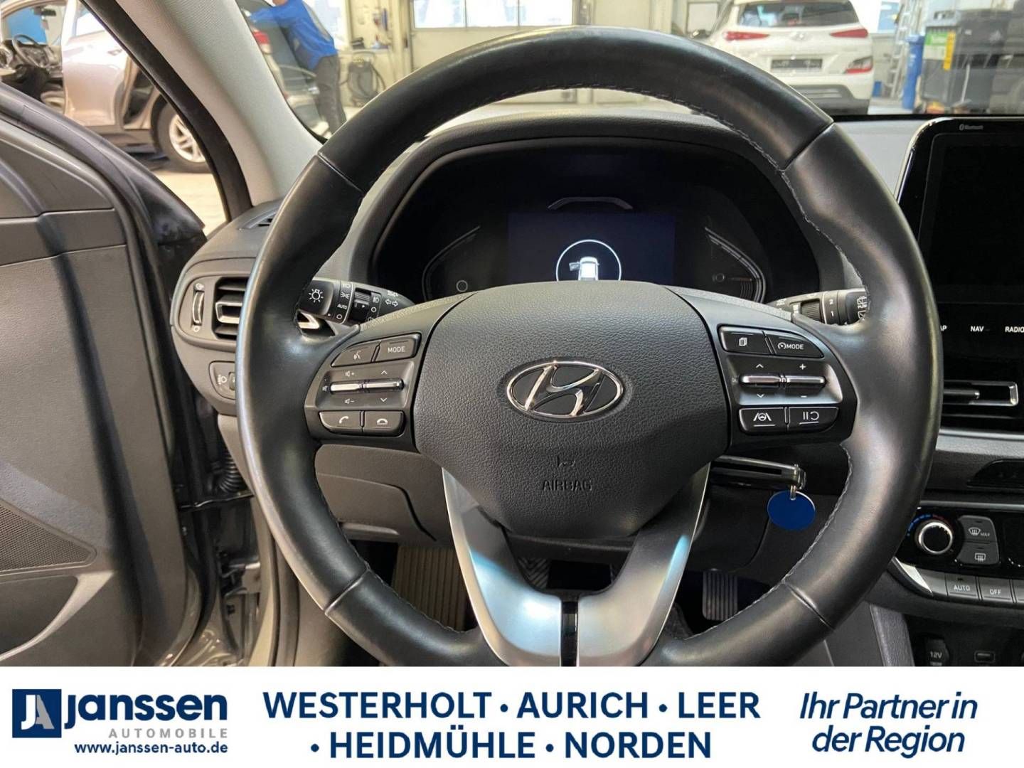 Fahrzeugabbildung Hyundai i30 INTRO EDITION