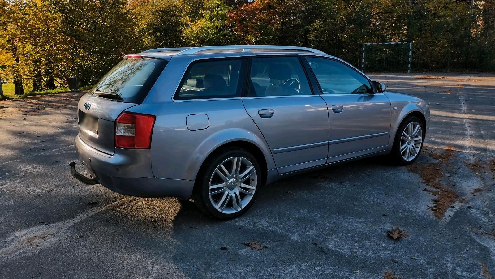 Audi A4 2004 — photo 5
