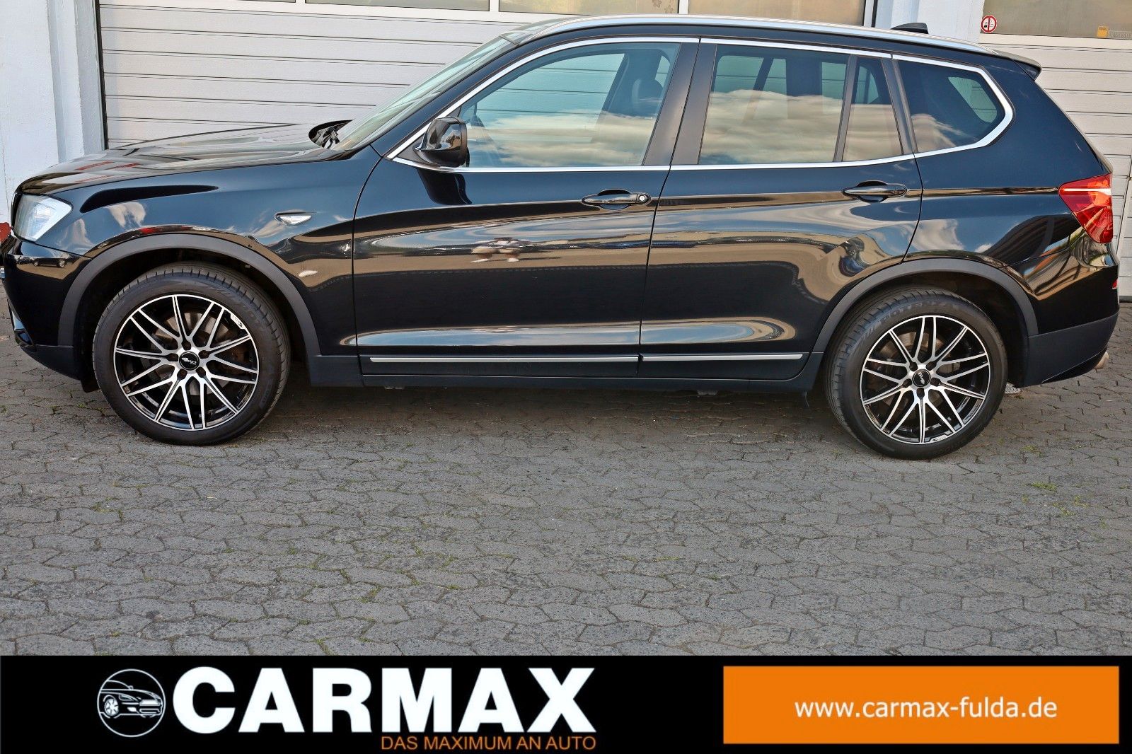 Fahrzeugabbildung BMW X3 20dA xDrive TLeder,Navi,Xenon,Panorama,Kamera