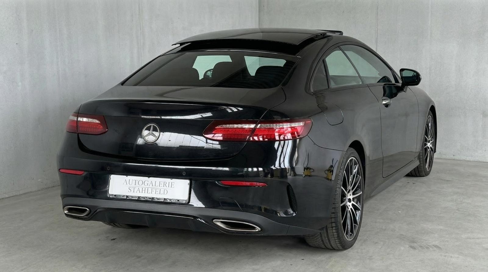 Mercedes-Benz E 450 4Matic MB100 Garant/DIS+/Pano/Mem/BURM/360