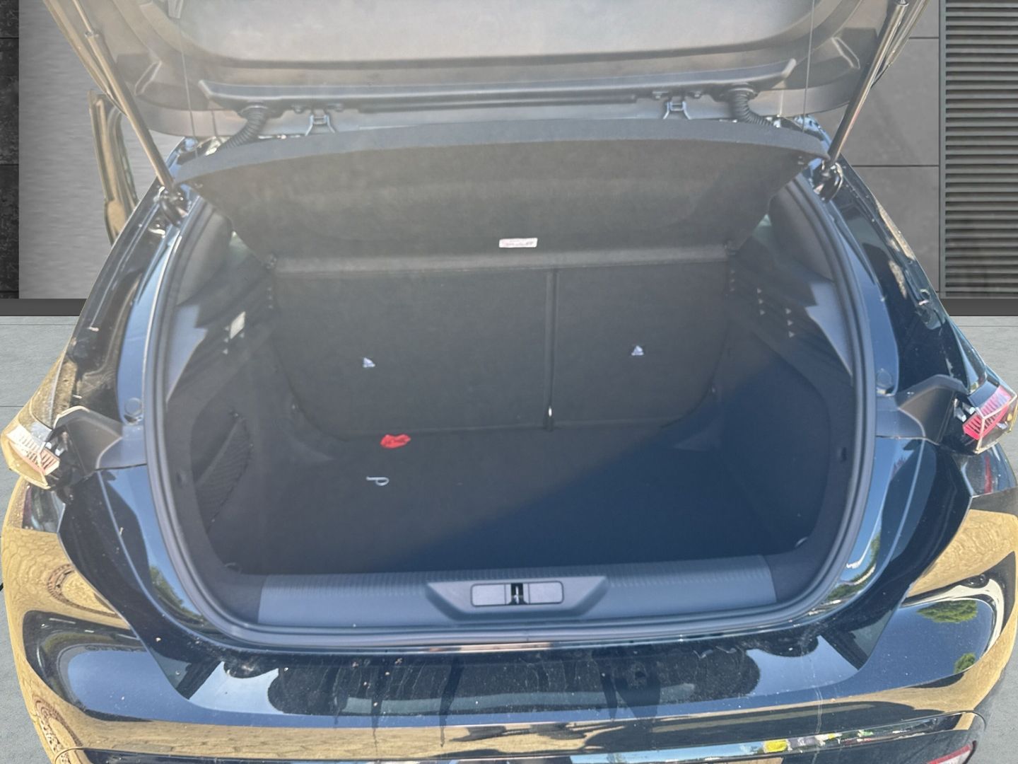 Peugeot 308 - Bild 5