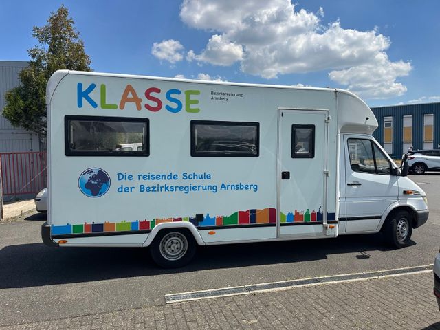 Fahrzeugabbildung Mercedes-Benz Robel-Mobil 665 *Grüne Plakette*