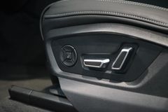 AUDI Q8 50 TDI quattro | S line | Pano | B&O | Matrix AUDI Q8 50 TDI quattro | S line | Pano | B&O | Matrix