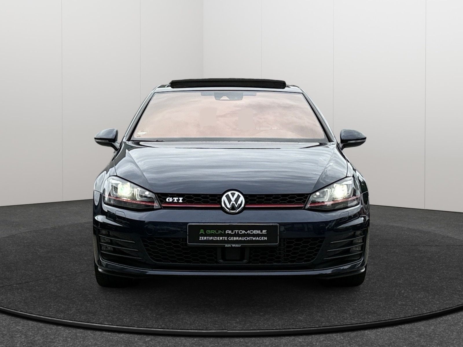 Fahrzeugabbildung Volkswagen Golf VII Lim. GTI BMT*Pano*Leder*Standheizung*