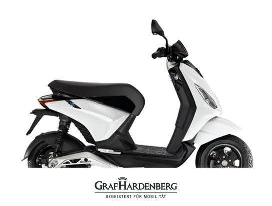 Piaggio 1+ E5