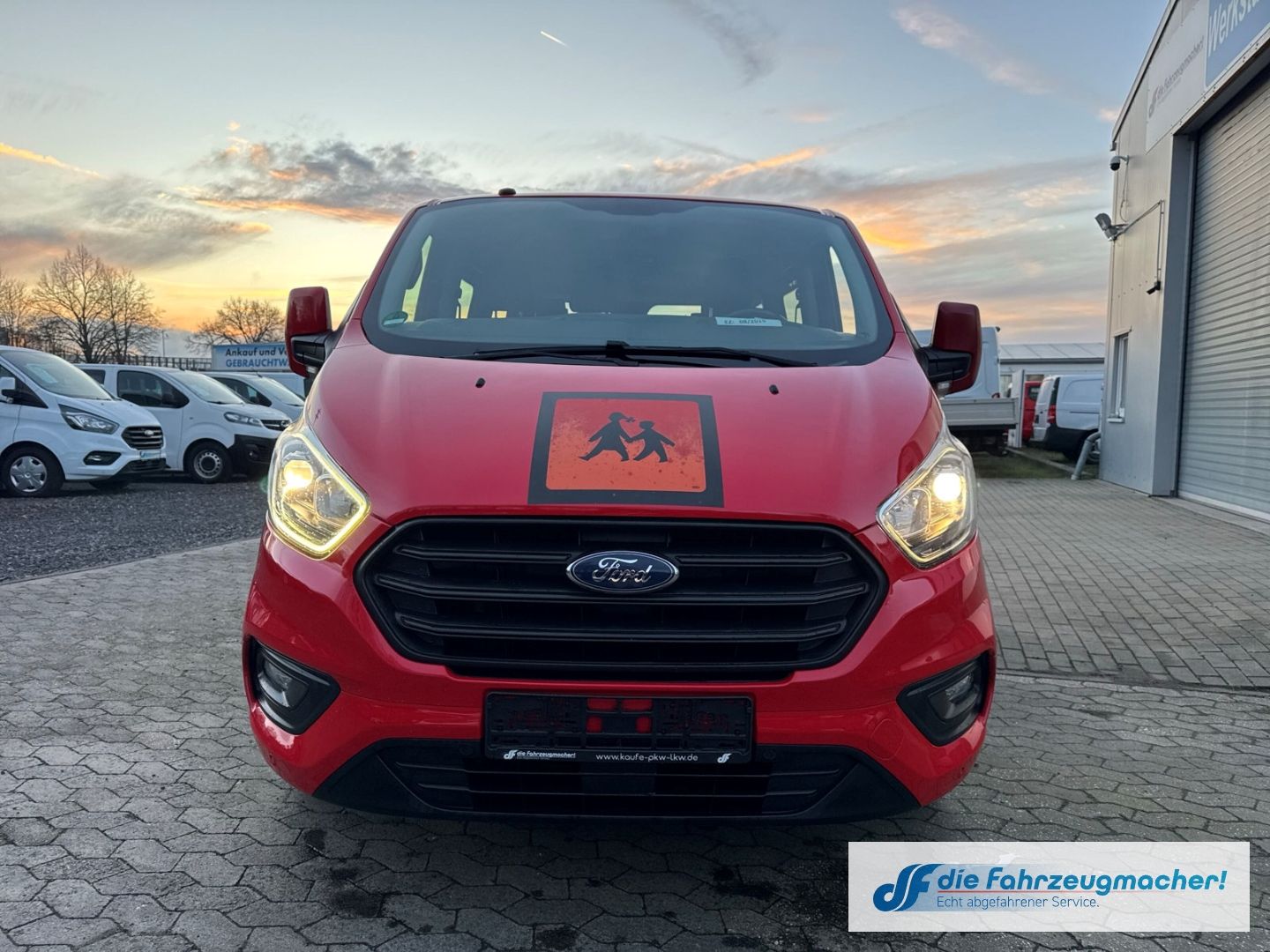 Fahrzeugabbildung Ford Transit Custom Tourneo 320 L1 Trend *7240 *EXPO