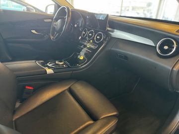 Mercedes C 220 - 12