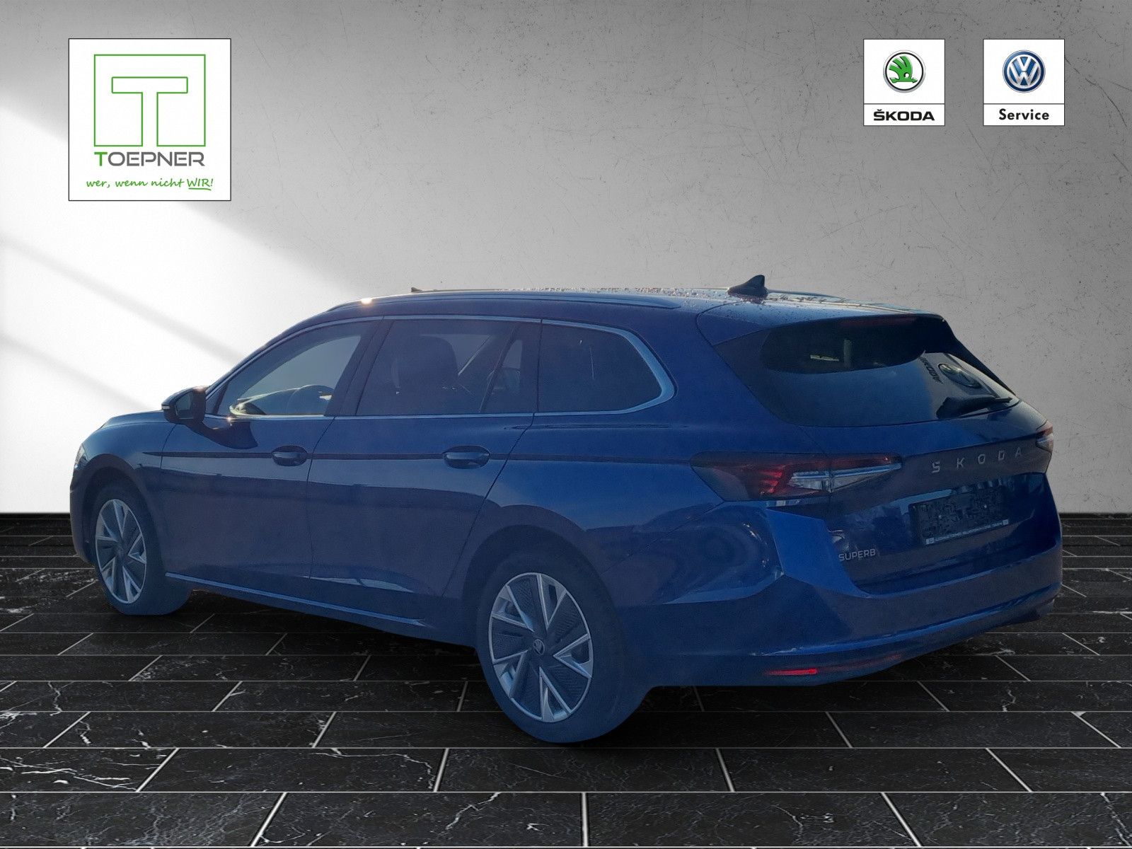 Fahrzeugabbildung SKODA Superb Combi Selection 2,0 TDI 110KW/150PS AHK