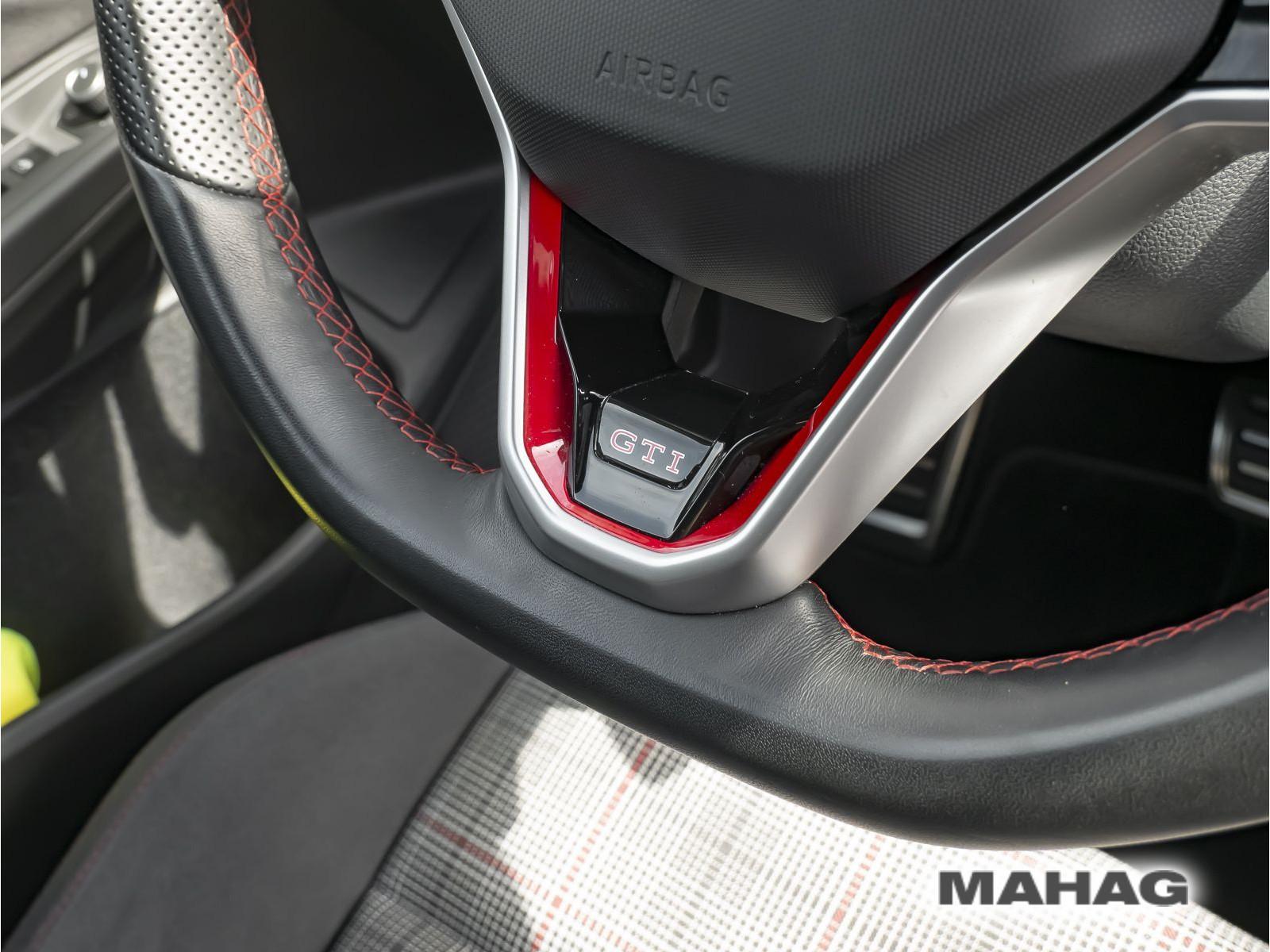 Volkswagen Golf VIII GTI 2.0 TSI LED+ Pano AHK ParkPilot Re, миниатюра 18