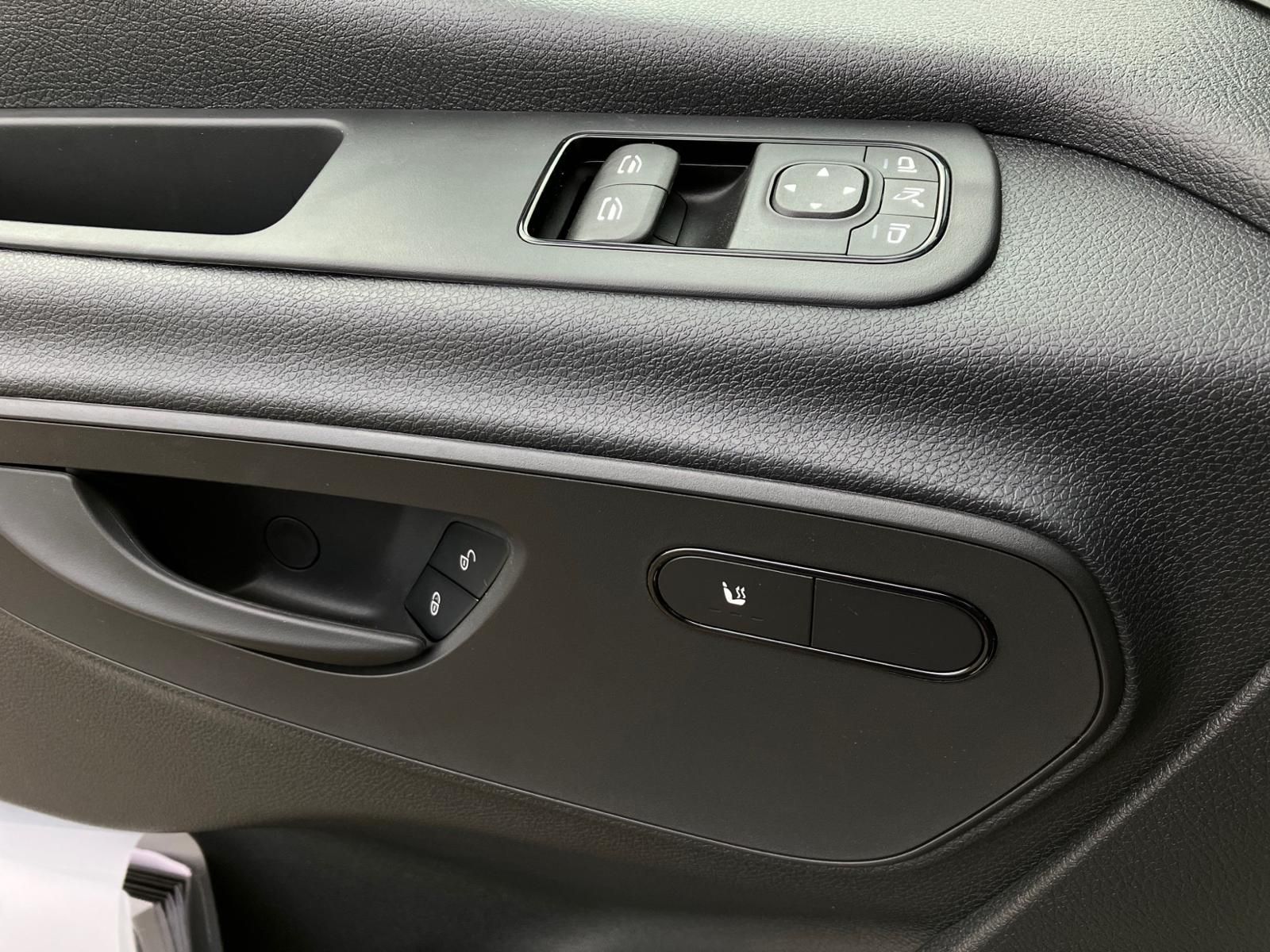Fahrzeugabbildung Mercedes-Benz eSprinter 312 Sprinter Kasten L2H2 AUT DynLicht