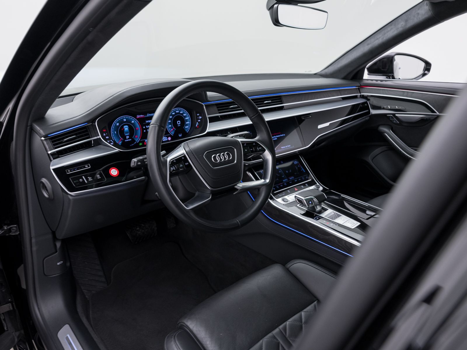 Audi A8 - Bild 13