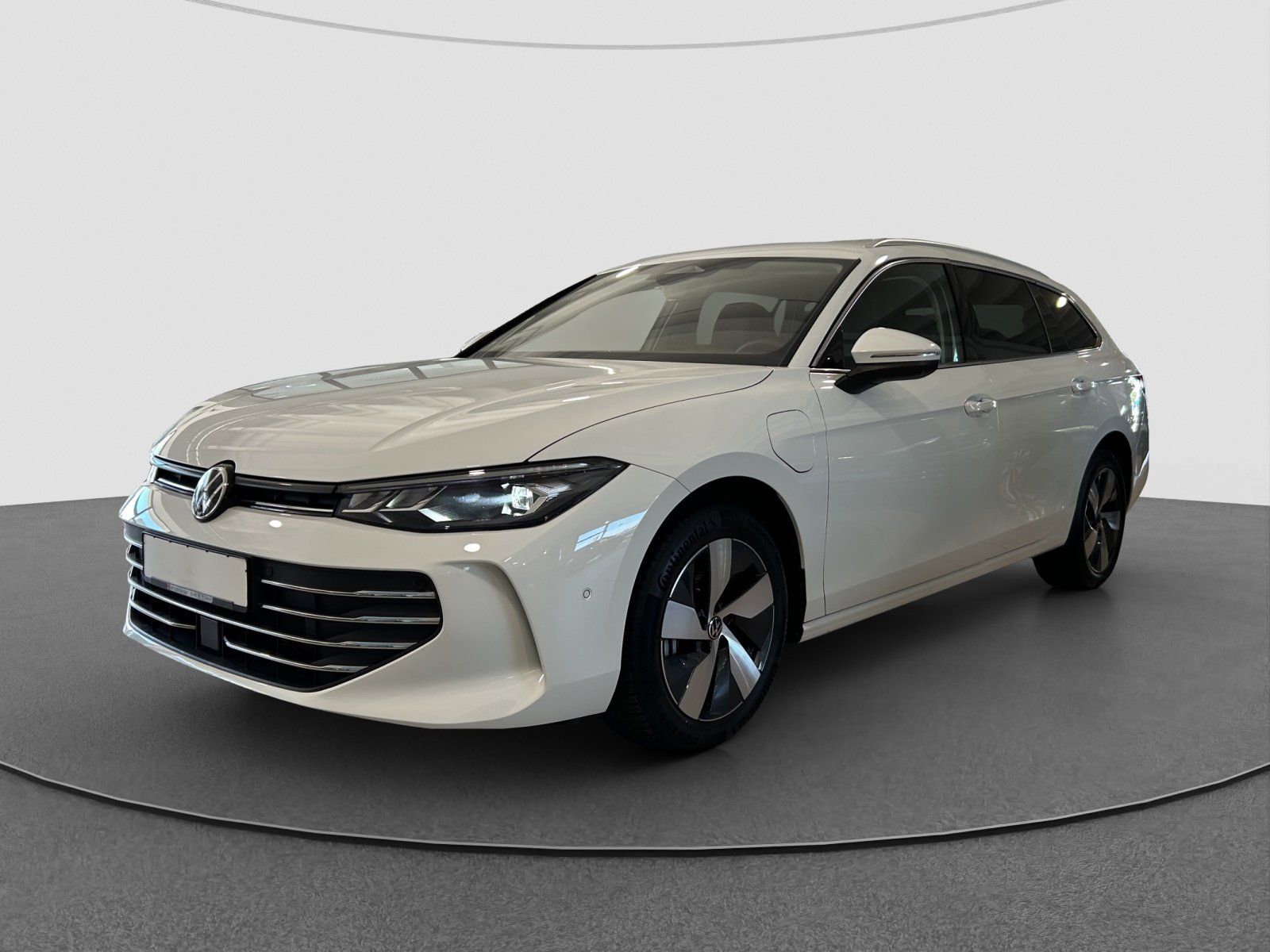 Volkswagen Passat - Bild 2