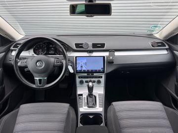 Volkswagen Passat CC - 8
